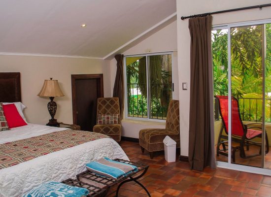 deluxe-quadruple-room deluxe-quadruple-room